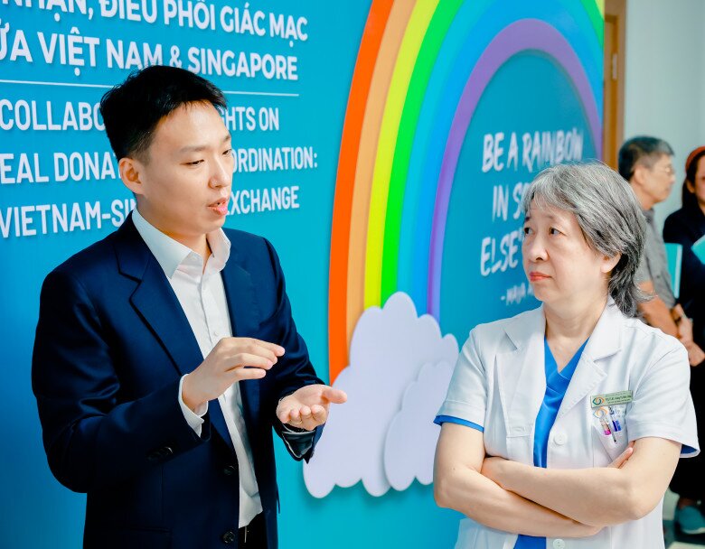 cac-chuyen-gia-tim-cach-go-kho-giup-hang-nghin-nguoi-mu-co-co-hoi-nhin-thay-anh-sang-0